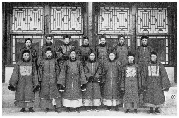 古色古香的图片:中国帝国大学图片下载