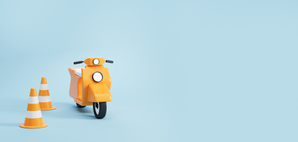 交通锥和摩托车在空的蓝色背景，驾驶学校图片下载
