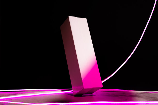 方形礼盒模拟led霓虹灯图片下载