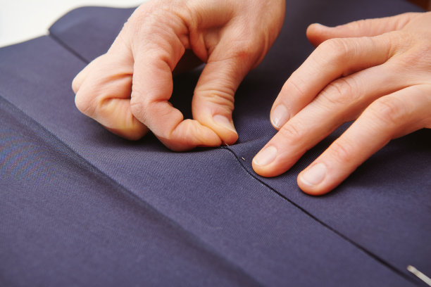 裁缝用针扎布料图片下载