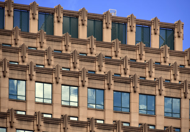 渐进式挫折——Alii Place大楼，20世纪30年代的历史主义设计，夏威夷瓦胡岛檀香山图片下载