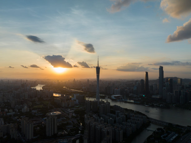 傍晚的广州市中心图片下载