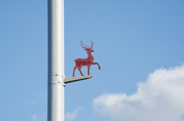 下诺夫哥罗德，俄罗斯联邦，摄于2023年4月27日。鹿雕像是这座城市的象征图片下载