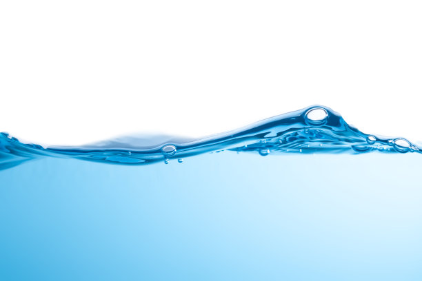 抽象插图清澈的水面与涟漪和泡沫。漂亮的白色背景。特写镜头图片下载