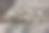 神秘而雄伟的龙描绘在石墙背景，充满活力的花卉设计图片下载