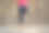 健身女子在城市跳绳图片下载