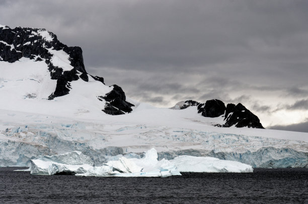 南极洲海岸线-全球变暖-冰的形成图片下载