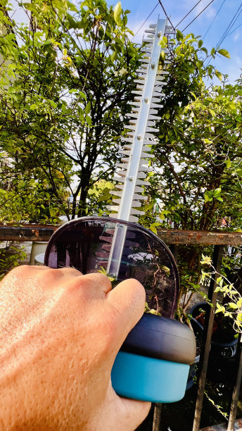 绿篱修剪机图片下载