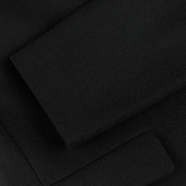 黑色羊毛大衣细节:袖子和口袋图片下载