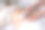 一位女士正在拜访美容师图片下载