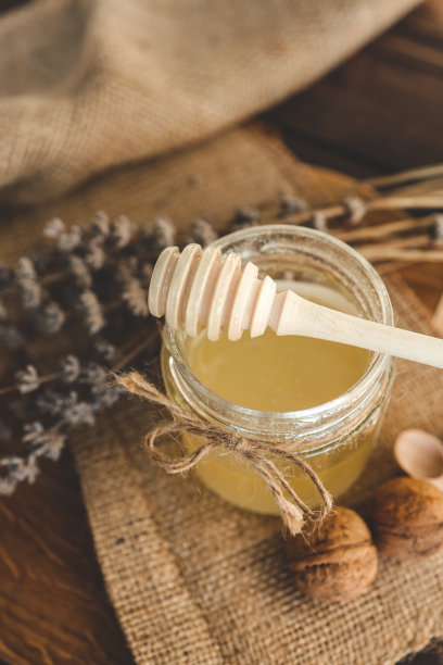 甜甜的蜂蜜和薰衣草，早上好图片下载