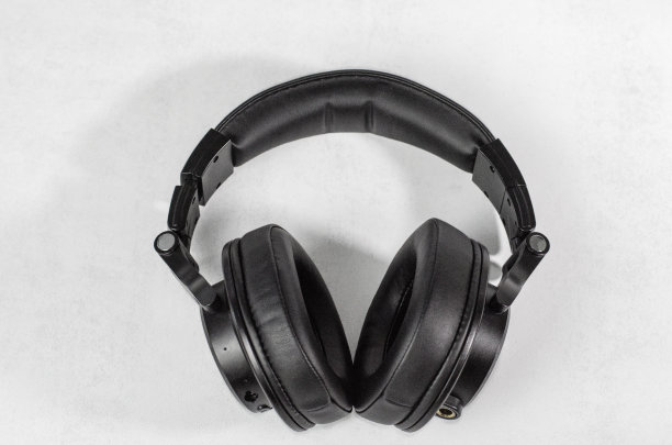 Cuffie over-hear图片下载