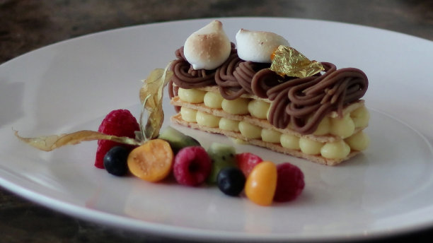栗子峰勃朗峰Mille-Feuille, La life Bistronomy。图片下载