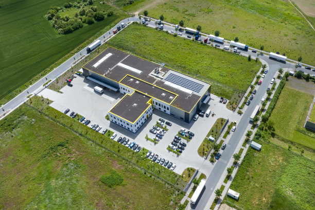 工业区、大型厂房、集散地鸟瞰图图片下载