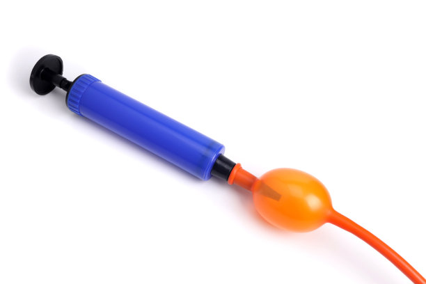 气泵充气气球孤立在白色图片下载