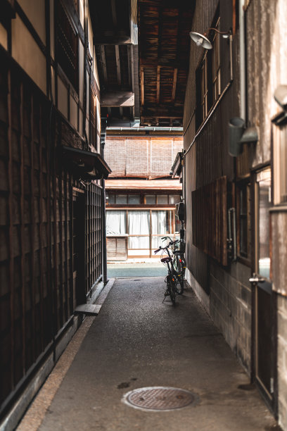 位于日本高山老城的古老而正宗的日本传统村庄图片下载