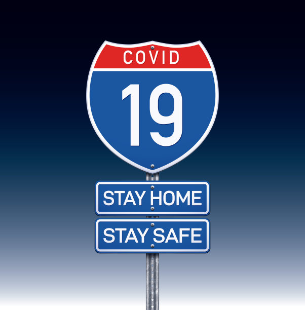 COVID-19美国州际交通标志，有stay home stay safety信息图片下载
