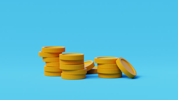 3D金币堆。金币、现金或宝藏。银行和金融。投资，利润或收益。3d硬币收藏蓝色背景，3d插图图片下载