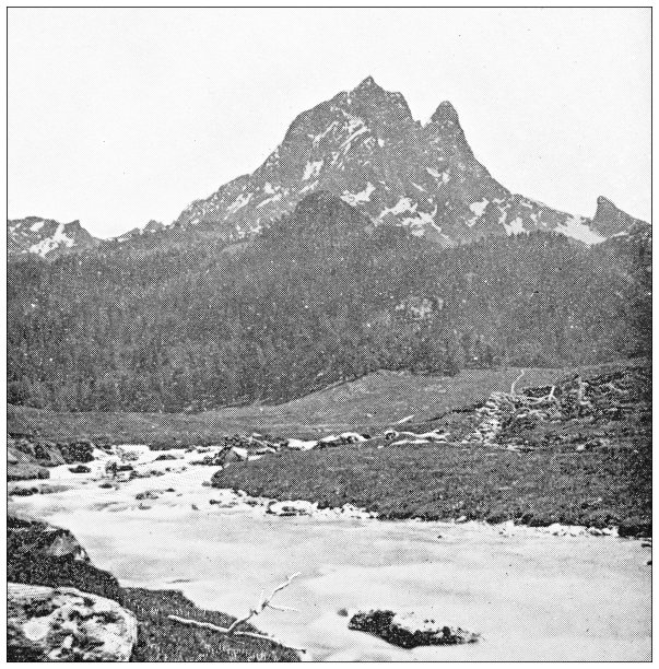 法国古色古香的旅行照片:比利牛斯山、米迪山图片下载