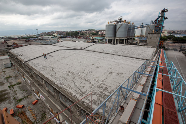 水泥厂生产机械设备图片下载