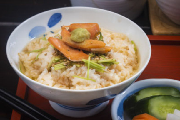 鲑鱼Ochazuke图片下载