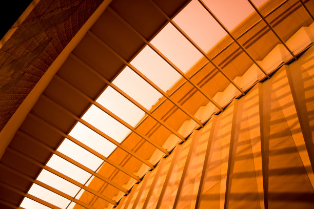 现代抽象建筑和细节背景与金属和玻璃图片下载