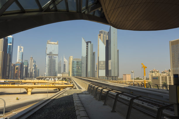 迪拜地铁：世界最长的全自动地铁网络（75公里）图片下载