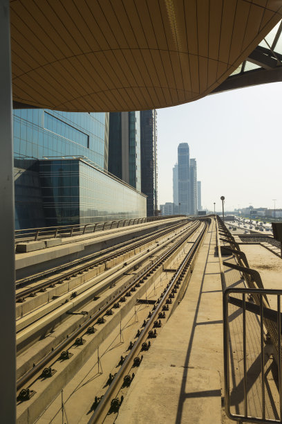 迪拜地铁：世界最长的全自动地铁网络（75公里）图片下载