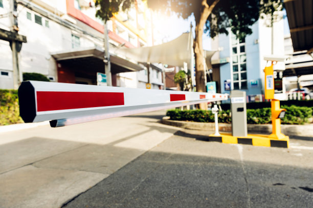 停车场自动进入系统。楼宇门禁、收费站、闭路电视监控系统图片下载