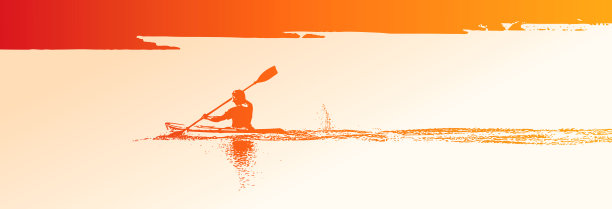 成年男子在湖上划皮划艇和划水图片下载