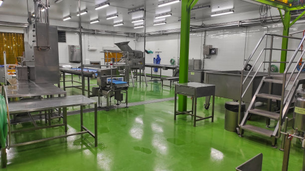 下班后的工厂生产车间图片下载