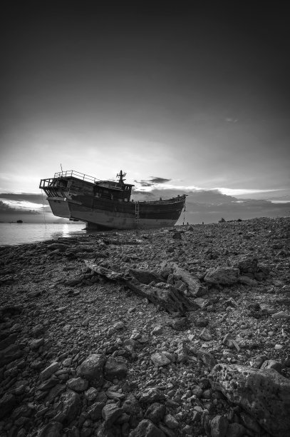 黑白风景照片图片下载