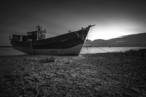 黑白风景照片图片下载