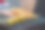 烧烤聚会用的肉和串料放在烤架上烤烧烤，为今晚家人参加烧烤聚会做好准备。派对背景图片有文本的复制空间。图片下载