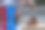 烧烤聚会用的肉和串料放在烤架上烤烧烤，为今晚家人参加烧烤聚会做好准备。派对背景图片有文本的复制空间。图片下载