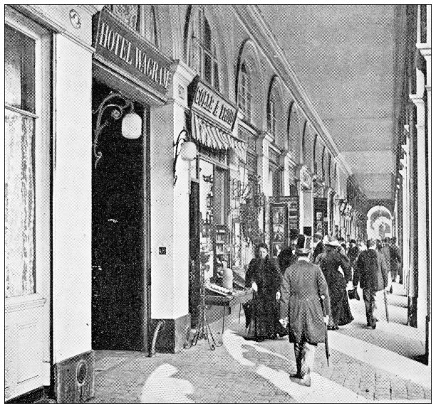 巴黎和法国的古董旅行照片:拱廊图片下载