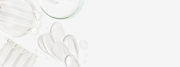 培养皿，烧瓶，试管。在浅色背景上。一滴滴的奶油。实验室。横幅。广告空间图片下载