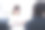在办公室做文书工作的女员工图片下载