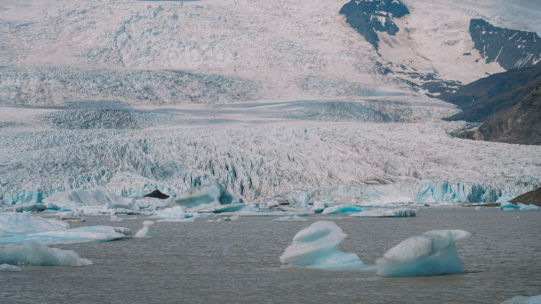冰岛的冰山和冰川图片下载