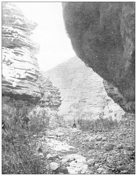 古色古香的大峡谷旅行照片:在赛特寺附近图片下载