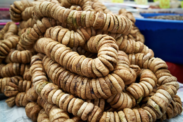 农贸市场展出的无花果干图片下载