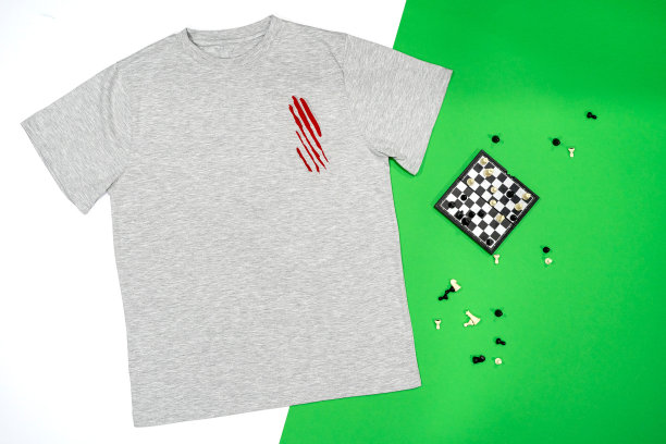 棉质校服和运动衫，裤子和t恤图片下载