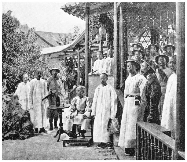 中国古代旅游摄影:中国将军及其随从图片下载