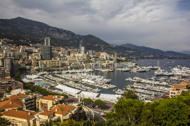 从蒙特卡罗街头拍摄图片下载