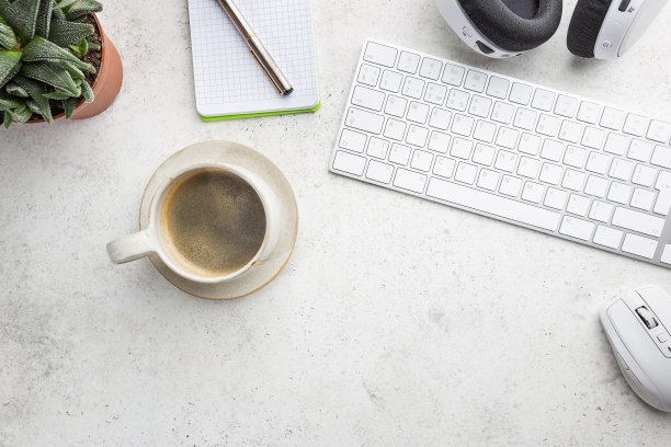 平放办公桌书桌。图片下载