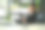 穿着正装的迷人女商人在办公桌前处理统计文件和使用数字平板电脑的形象。图片下载