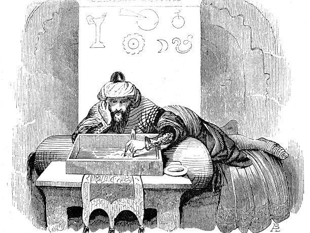 科学家在桌子上工作和计划图片下载