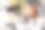 美丽微笑的红发女学生在大学大楼前用智能手机自拍图片下载