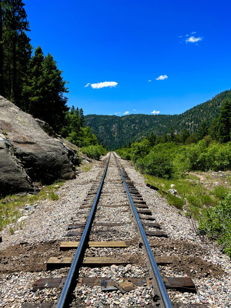 科罗拉多州圣胡安国家森林的铁路图片下载