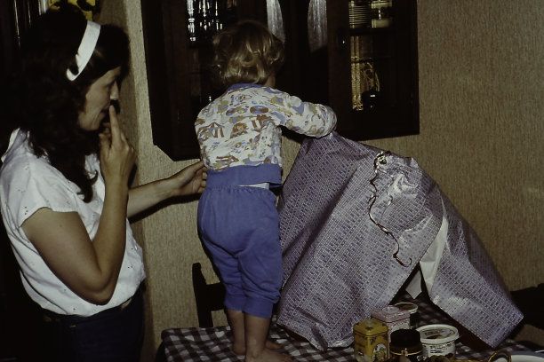 八十年代的孩子们图片下载